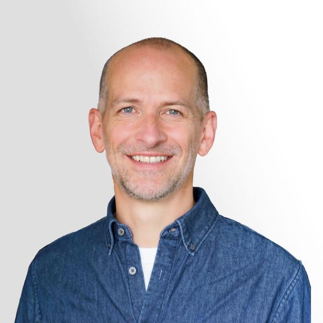 Portrait des Brainbirds Trainers Dr. Michael Sauter